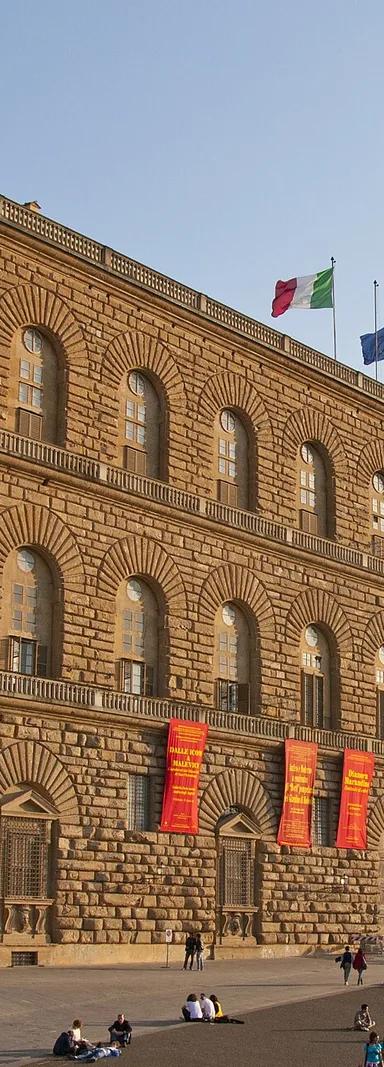 Palazzo Pitti facade in the late afternoon, Florence