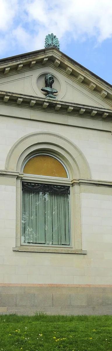 Classical stone facade of the Hirschsprung Collection pavilion in Østre Anlæg, Copenhagen