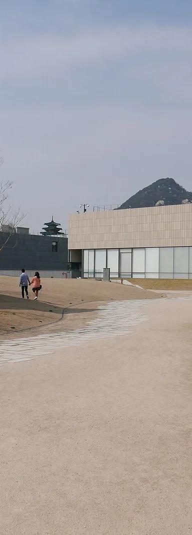 Exterior of MMCA Seoul, the flagship branch of Korea's National Museum of Modern and Contemporary Art in Sogyeok-dong, Jongno-gu