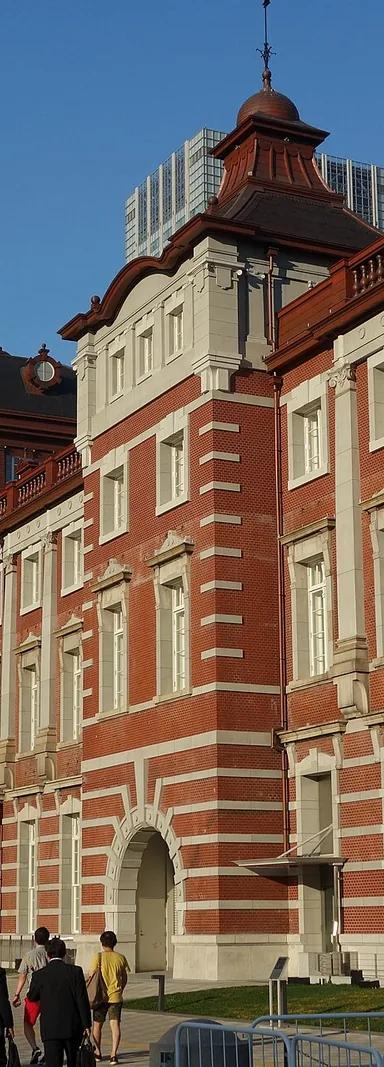 Exterior of Tokyo Station's Marunouchi Building, which houses Tokyo Station Gallery