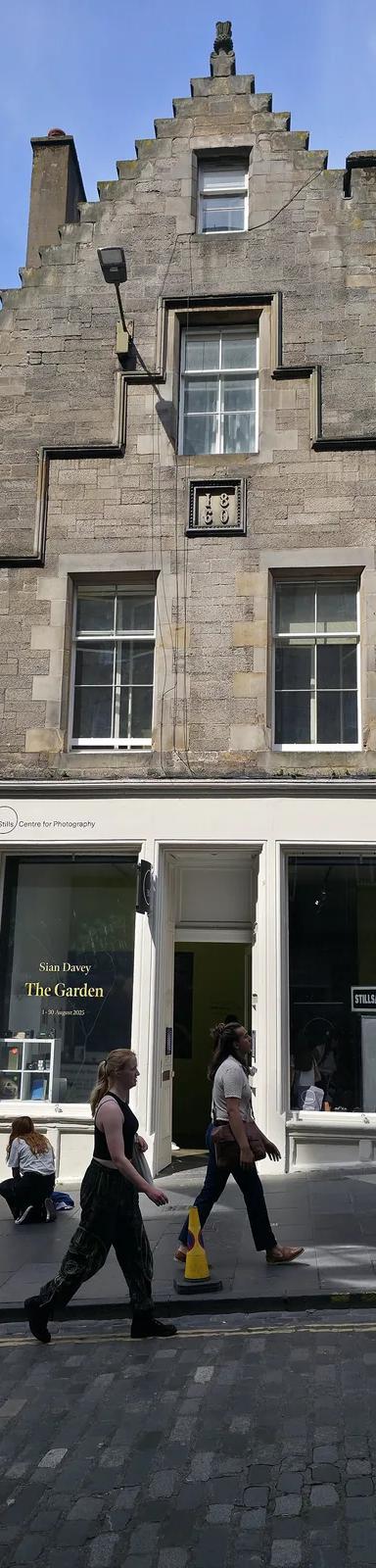 Stills gallery and tenement at 23 Cockburn Street, Edinburgh