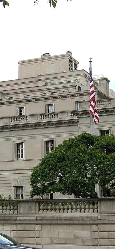 The Frick Collection (Henry Clay Frick House) seen from Fifth Avenue, New York